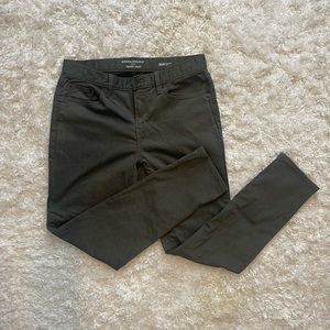 Banana Republic Men’s Travel Jean Athletic Fit